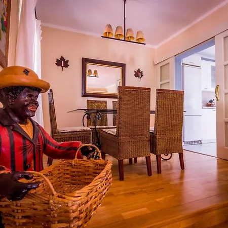 Carmen Lanzarote Costa Teguise