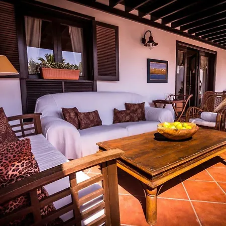 Carmen Lanzarote Villa