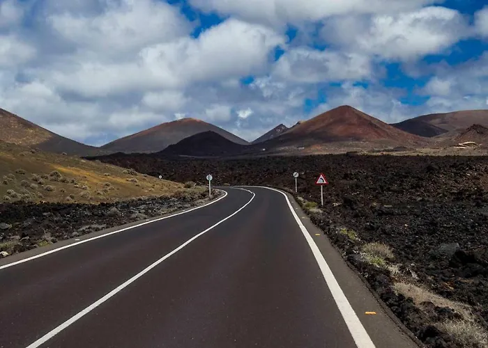Carmen Lanzarote Villa Costa Teguise