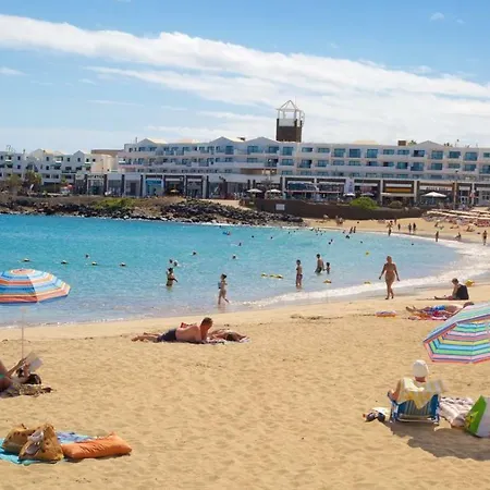 Carmen Lanzarote Costa Teguise