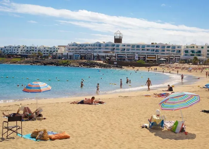 Carmen Lanzarote Costa Teguise